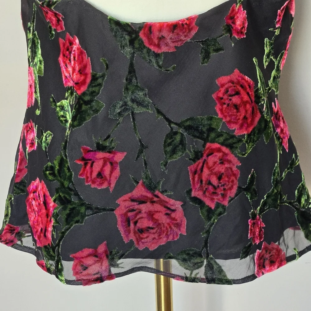 Revolve NBD Harmony Cami Top in 90s Rose Velvet Burnout with Pink Roses Size M - Picture 6 of 11